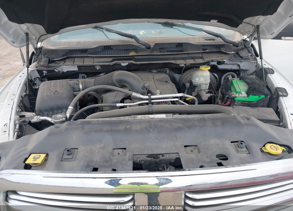 2017 RAM 1500 VIN: 3C6RR7LT8HG523843