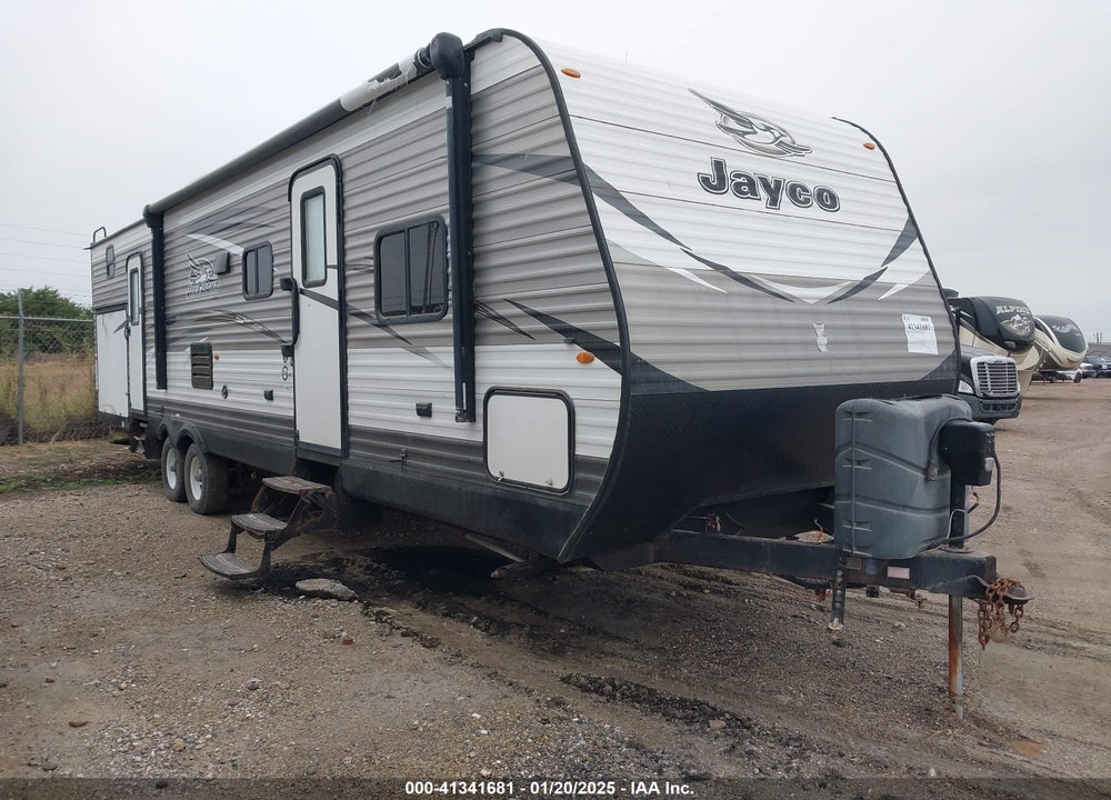 2018 JAYCO OTHER VIN: 1UJBJ0BT1J1TR0499