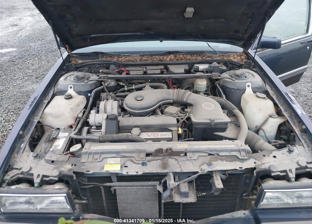 1993 CADILLAC DEVILLE VIN: 1G6CD53B2P4303332