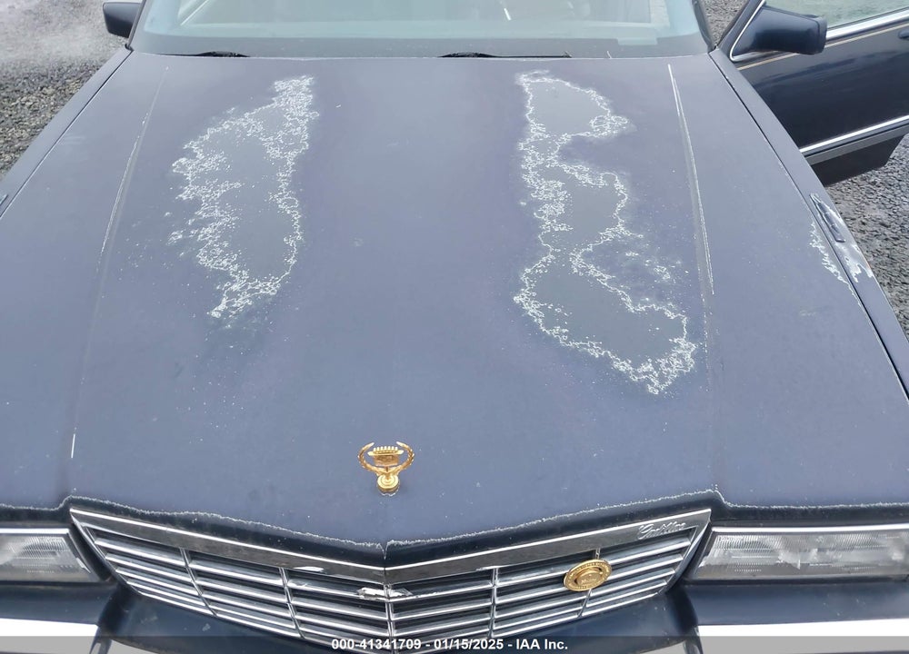 1993 CADILLAC DEVILLE VIN: 1G6CD53B2P4303332