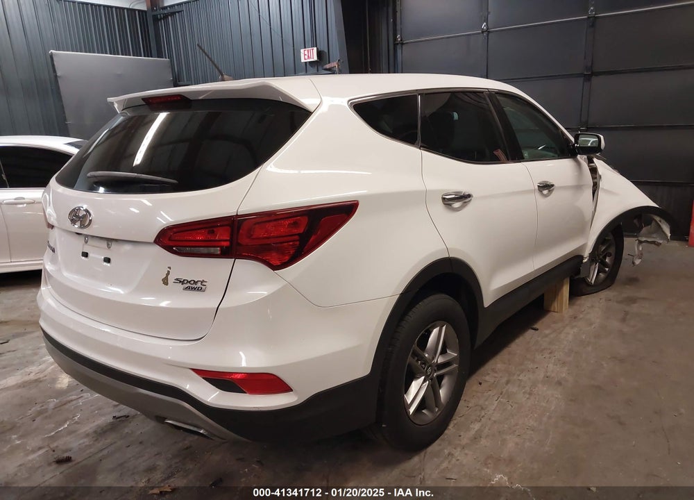 2018 HYUNDAI SANTA FE SPORT 2.4L VIN: 5NMZTDLB8JH067417