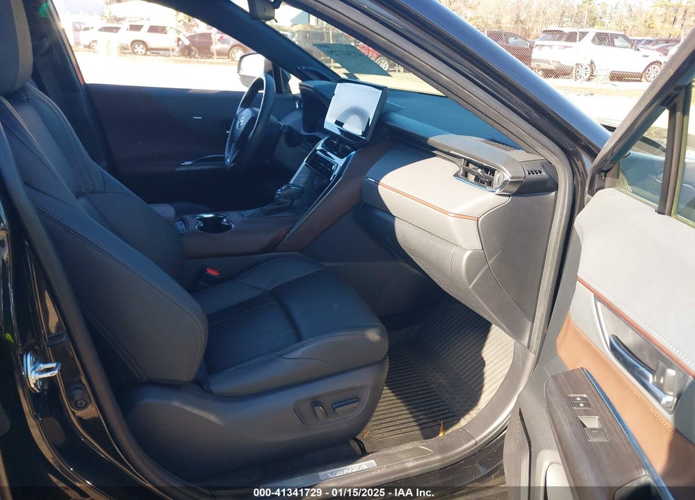 2021 TOYOTA VENZA LIMITED VIN: JTEAAAAHXMJ026192