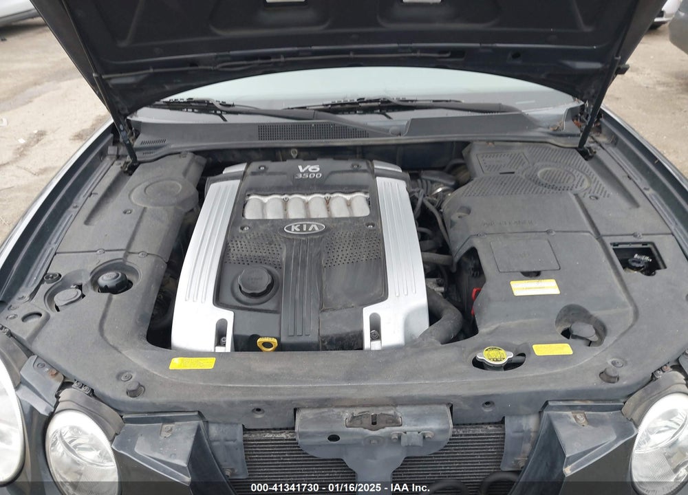 2005 KIA AMANTI VIN: KNALD124755055933