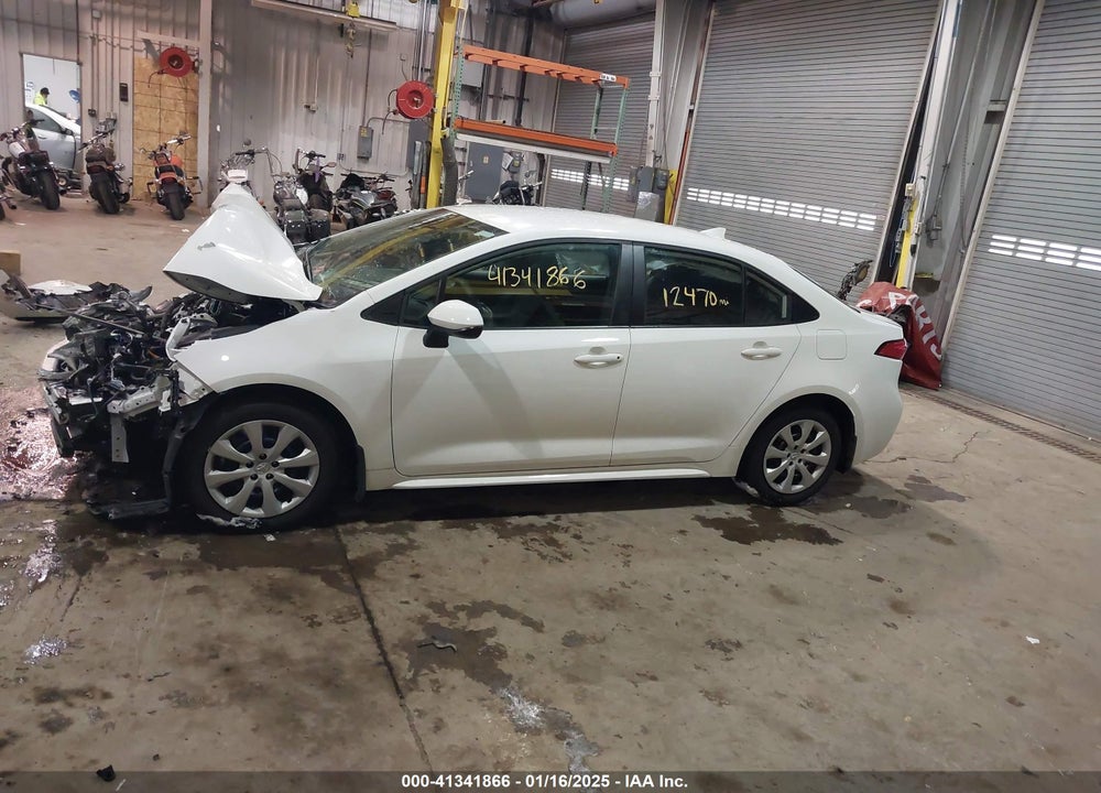 2024 TOYOTA COROLLA LE VIN: 5YFB4MDE0RP118014
