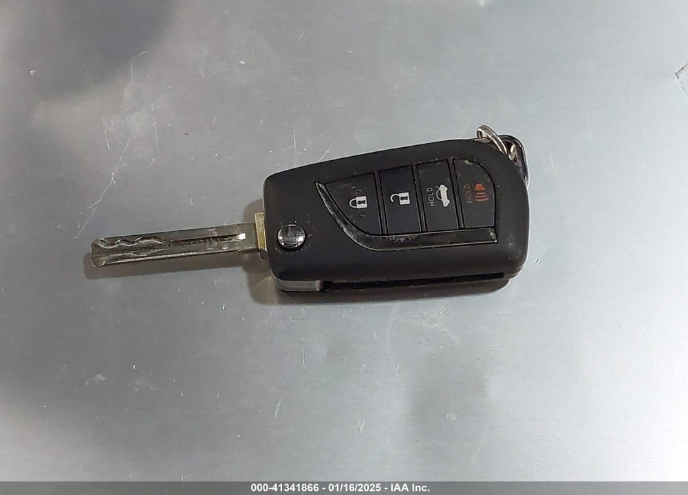 2024 TOYOTA COROLLA LE VIN: 5YFB4MDE0RP118014