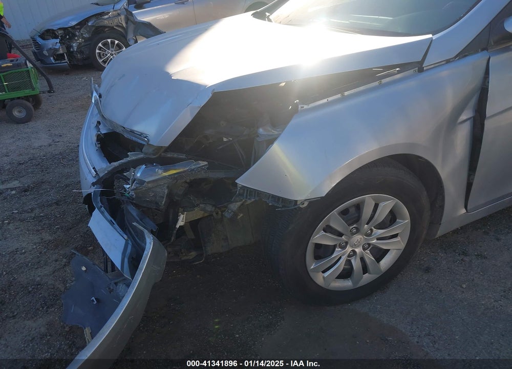 2012 HYUNDAI SONATA VIN: 5NPEB4AC1CH450425