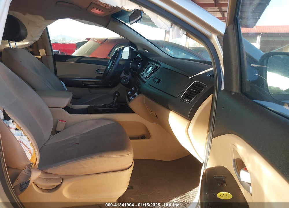 2016 KIA SEDONA LX VIN: KNDMB5C15G6164526