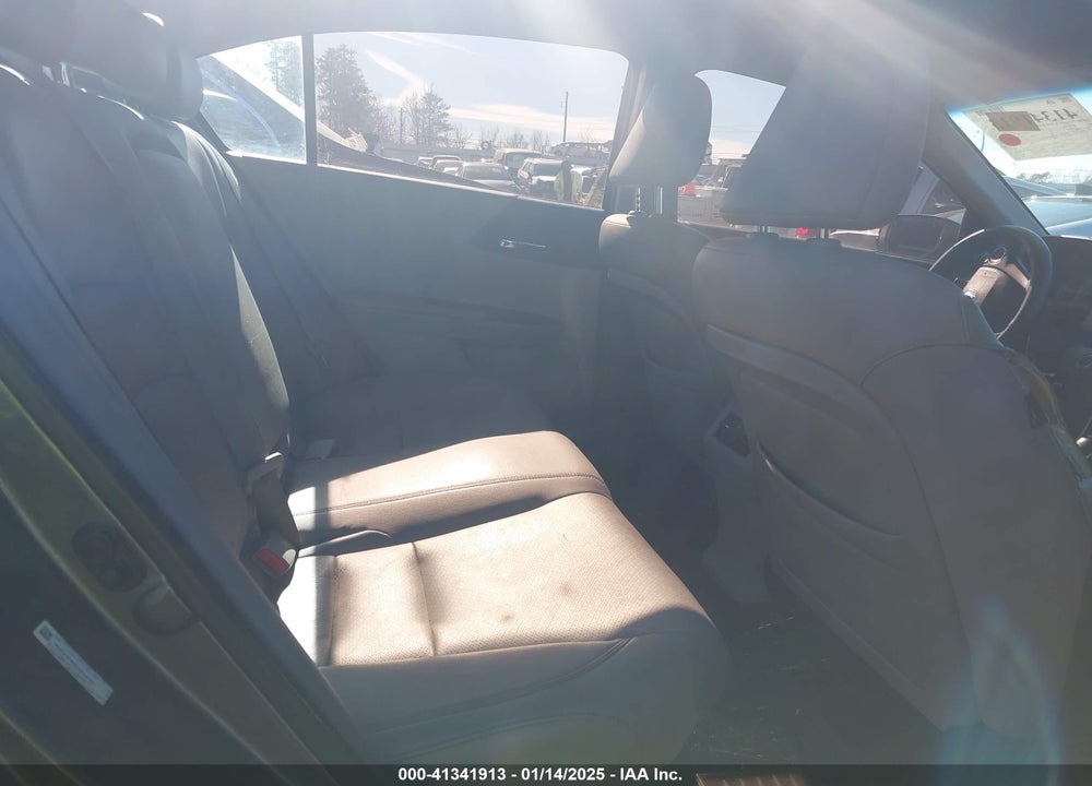 2013 HONDA ACCORD EX-L V-6 VIN: 1HGCR3F83DA044173