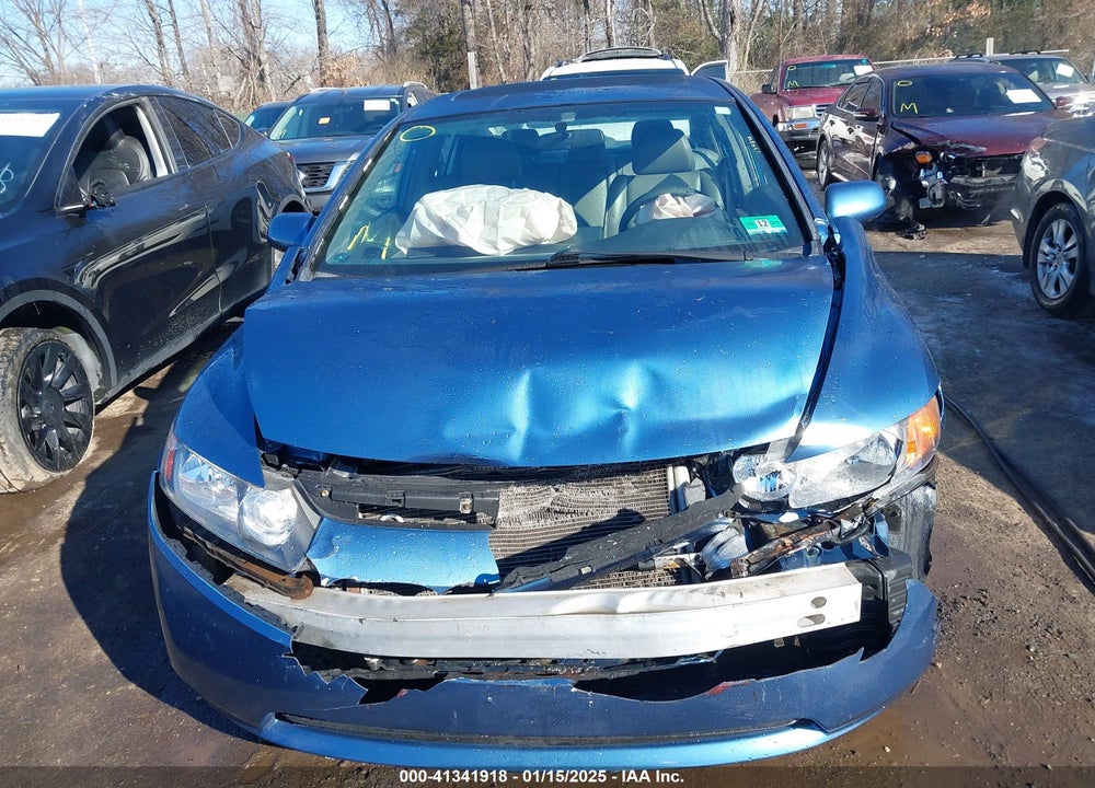 2008 HONDA CIVIC VIN: 1HGFA16948L052200