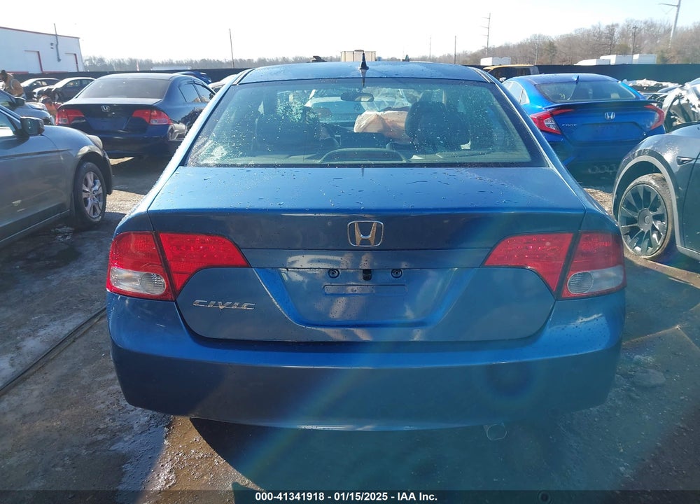 2008 HONDA CIVIC VIN: 1HGFA16948L052200