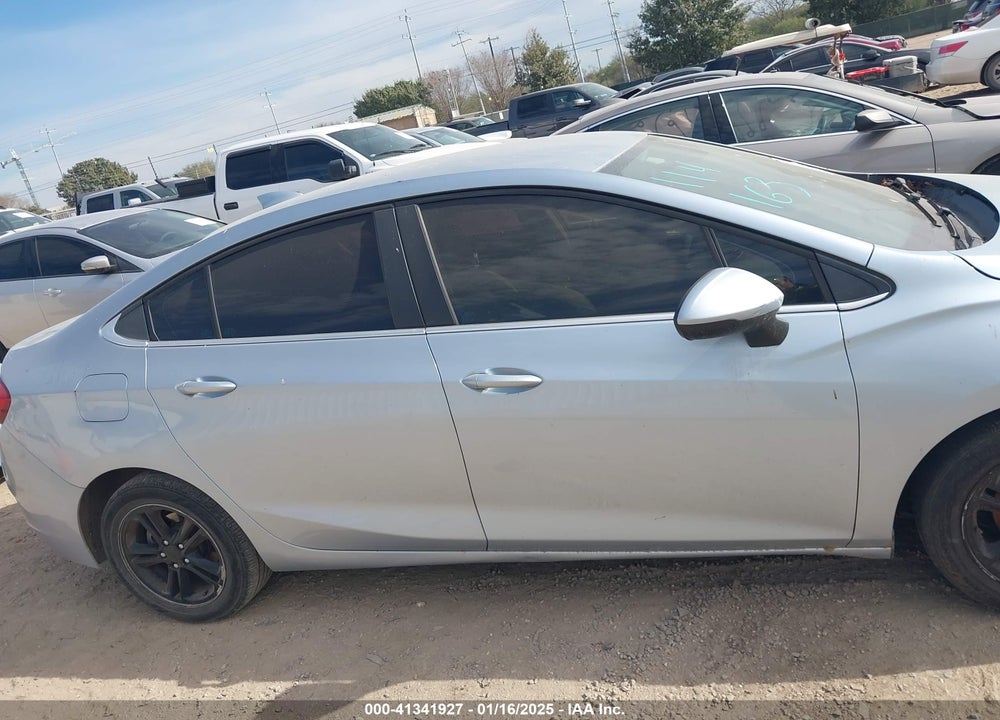 2018 CHEVROLET CRUZE VIN: 1G1BE5SM3J7114163