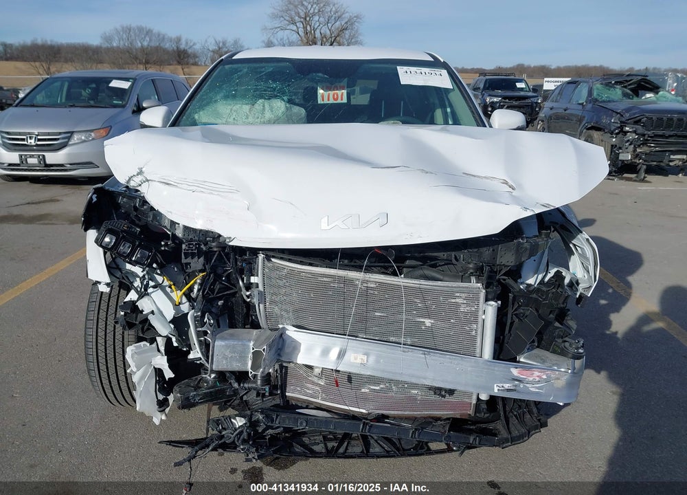2025 KIA SORENTO LX VIN: 5XYRG4JC5SG315120