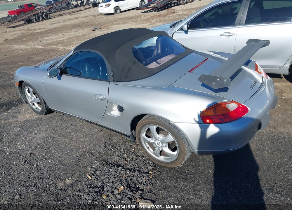 2001 PORSCHE BOXSTER VIN: WP0CA29871U627576