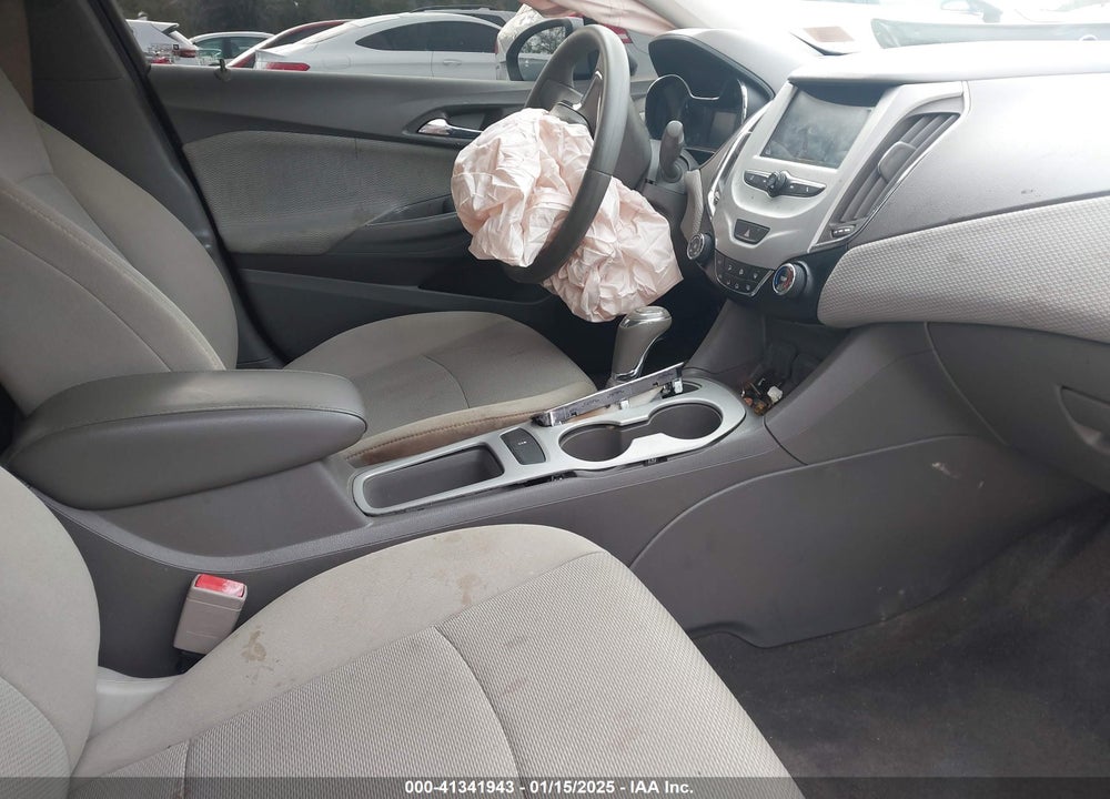 2018 CHEVROLET CRUZE VIN: 1G1BC5SM8J7147696