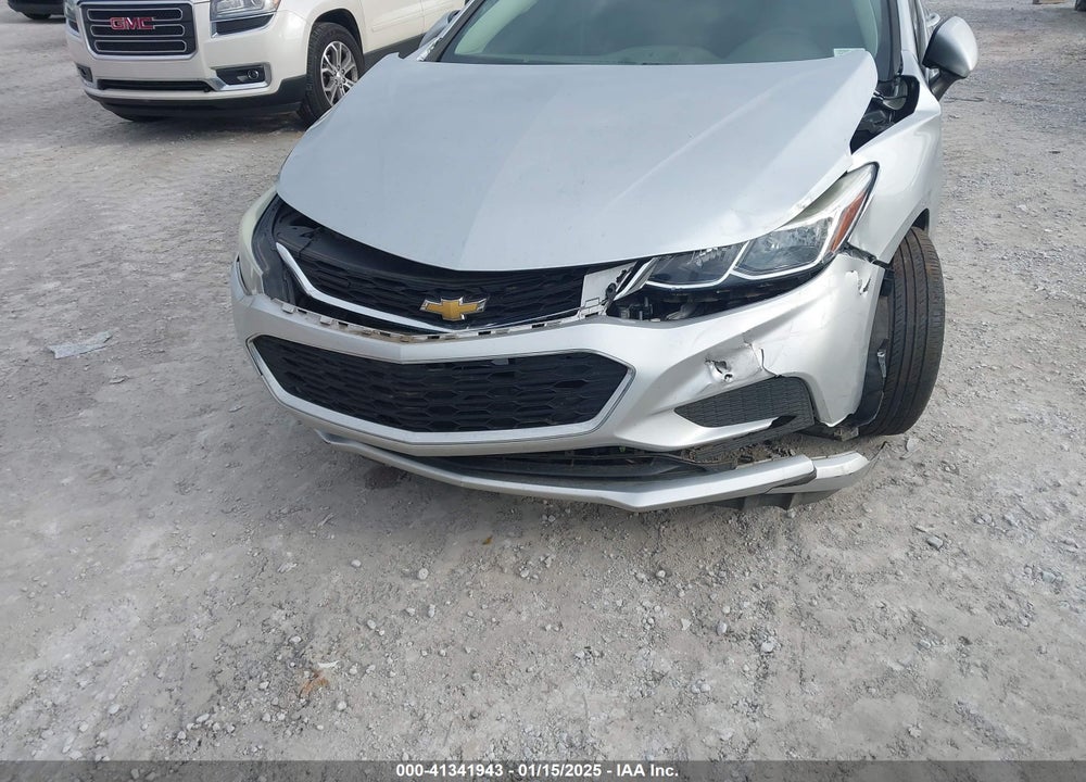2018 CHEVROLET CRUZE VIN: 1G1BC5SM8J7147696