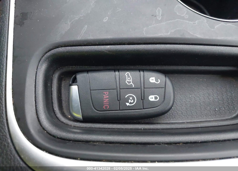 2020 DODGE DURANGO SXT AWD VIN: 1C4RDJAG5LC215129