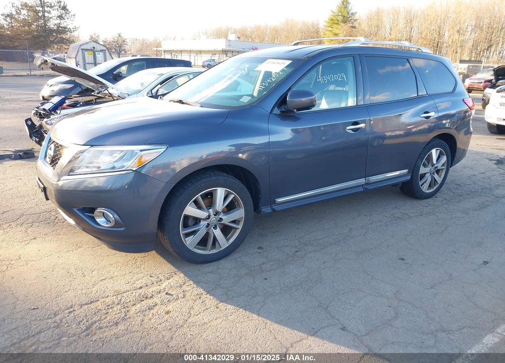 2013 NISSAN PATHFINDER PLATINUM VIN: 5N1AR2MM8DC680300