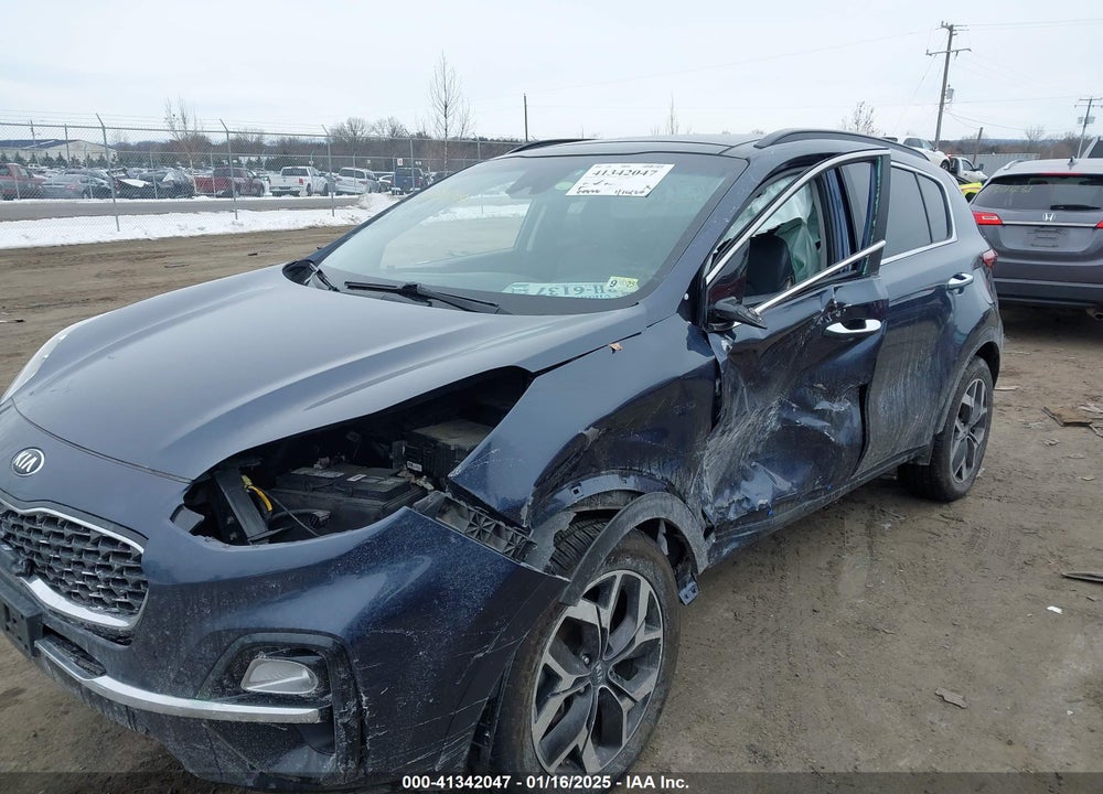 2022 KIA SPORTAGE EX VIN: KNDPNCAC9N7986637