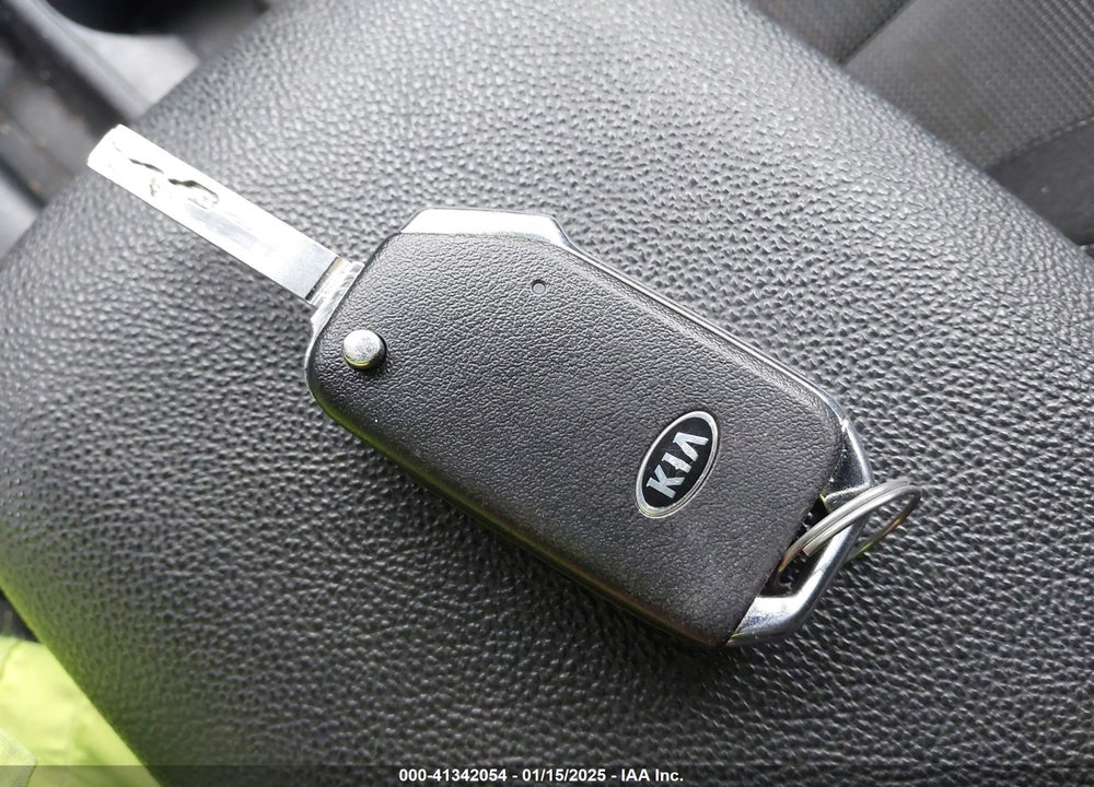 2020 KIA FORTE LXS VIN: 3KPF24AD4LE231590