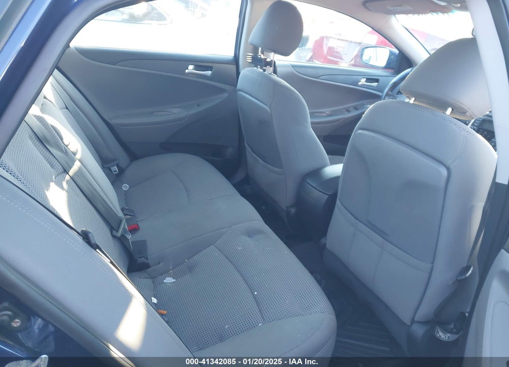 2012 HYUNDAI SONATA VIN: 5NPEB4AC7CH323873