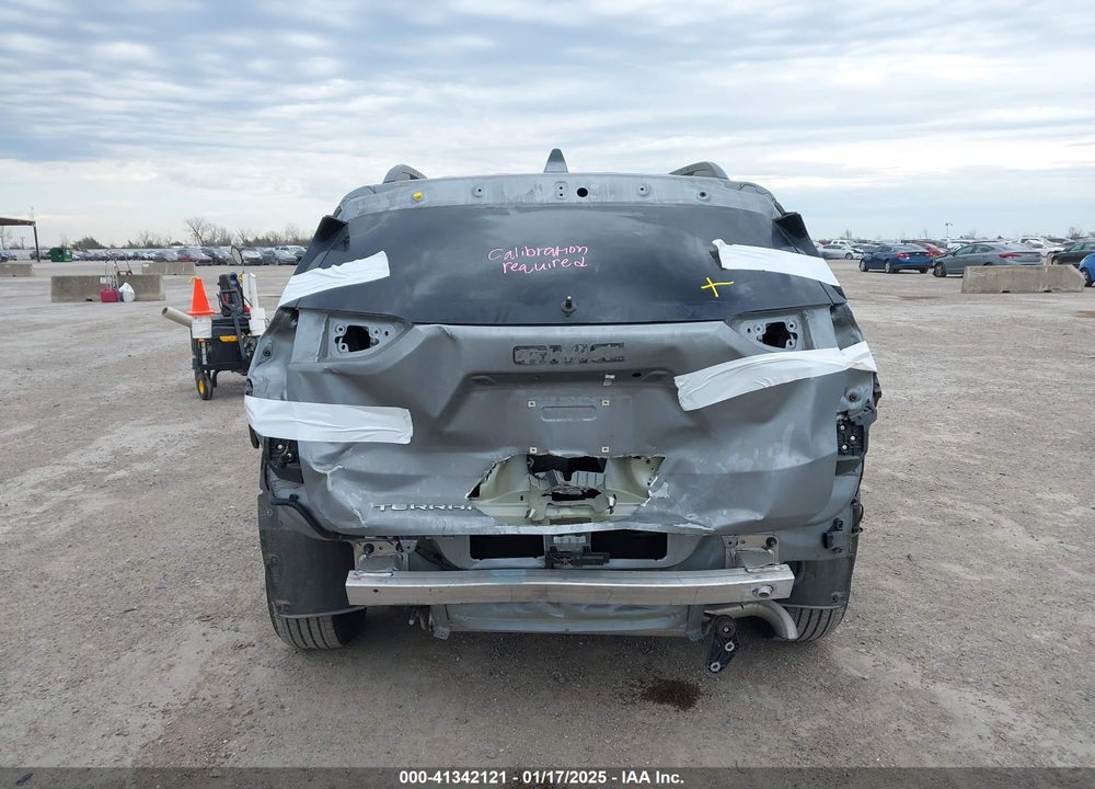2023 GMC TERRAIN FWD SLE VIN: 3GKALMEG5PL208966