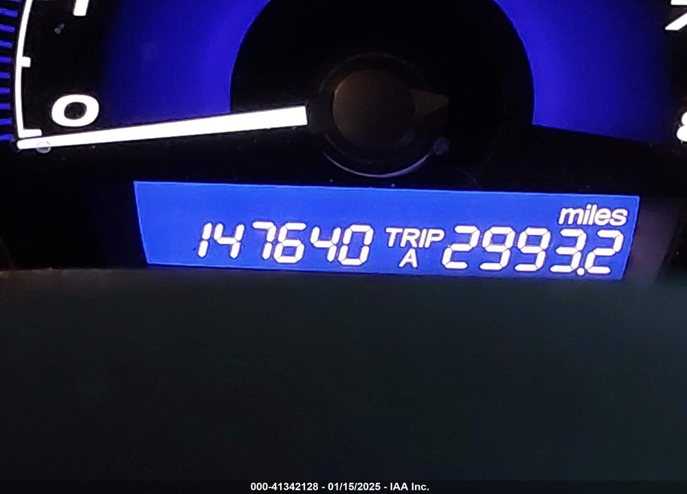 2011 HONDA CIVIC LX VIN: 19XFA1E56BE013556