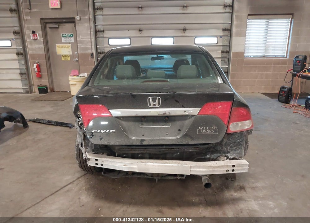 2011 HONDA CIVIC LX VIN: 19XFA1E56BE013556