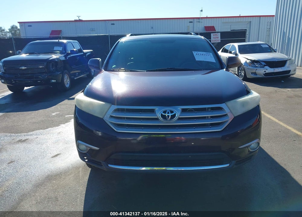2013 TOYOTA HIGHLANDER PLUS/SE VIN: 5TDZK3EH0DS107456