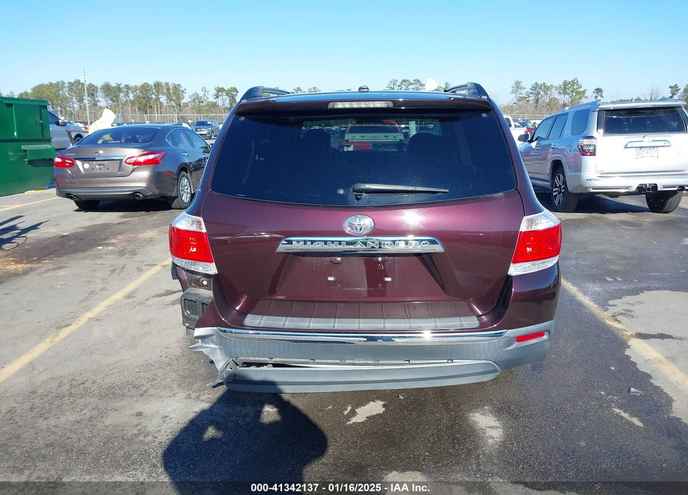 2013 TOYOTA HIGHLANDER PLUS/SE VIN: 5TDZK3EH0DS107456