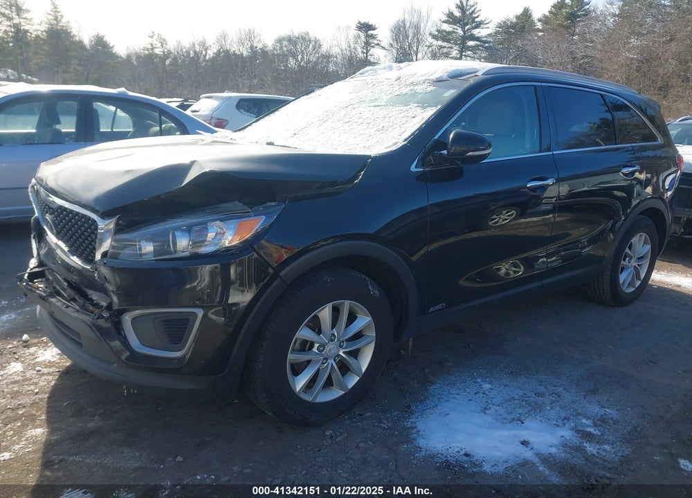 2016 KIA SORENTO 2.4L LX VIN: 5XYPGDA30GG001762