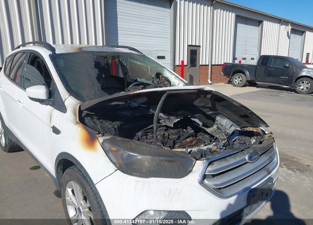 2018 FORD ESCAPE SE VIN: 1FMCU9GD3JUC12976