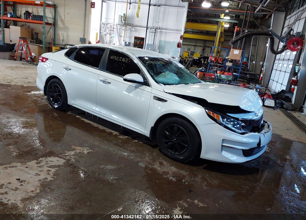 2016 KIA OPTIMA LX VIN: KNAGT4L31G5073195