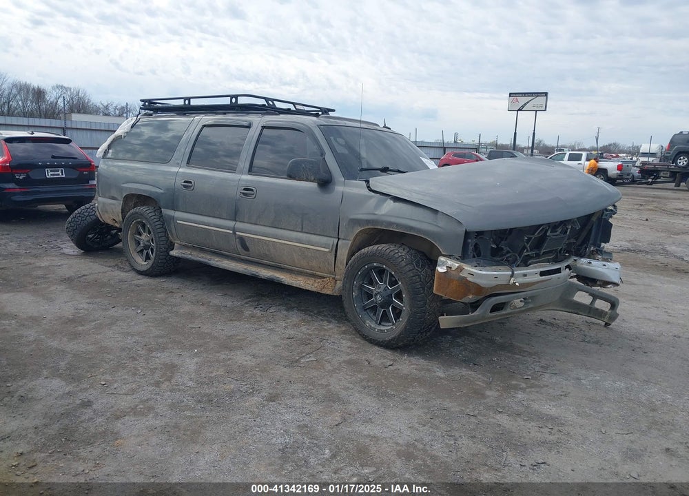 2002 CHEVROLET SUBURBAN 1500 LT VIN: 1GNFK16Z72J272002