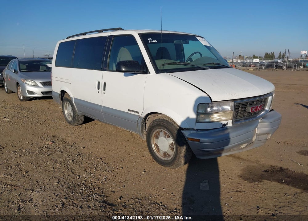 1999 GMC SAFARI SLT VIN: 1GKDM19W0XB521113