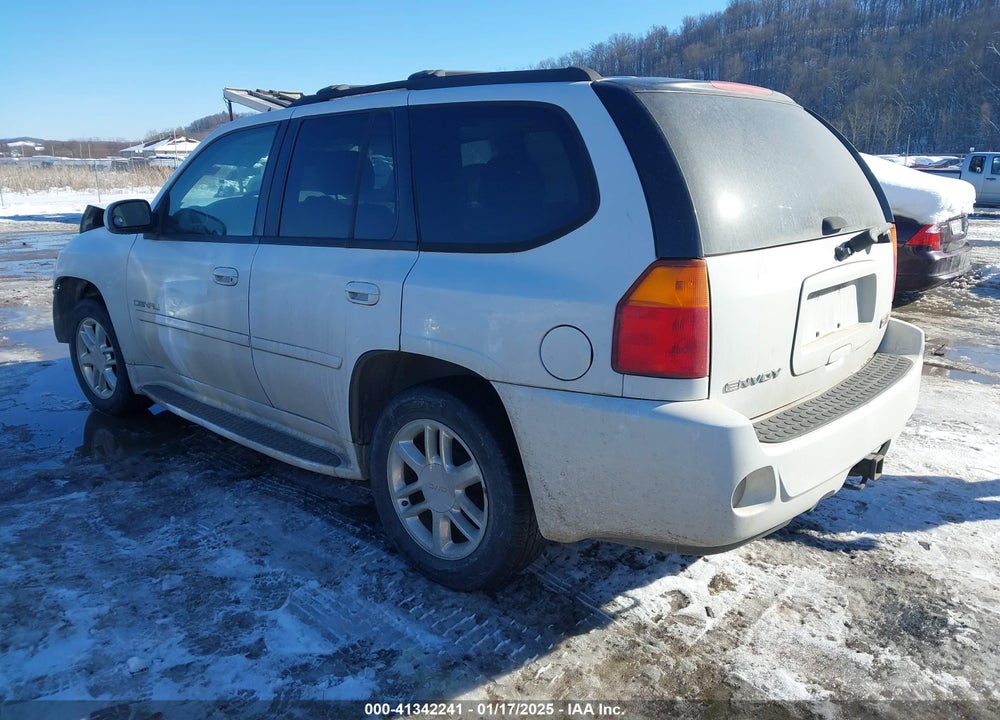 2008 GMC ENVOY DENALI VIN: 1GKET63M082230849