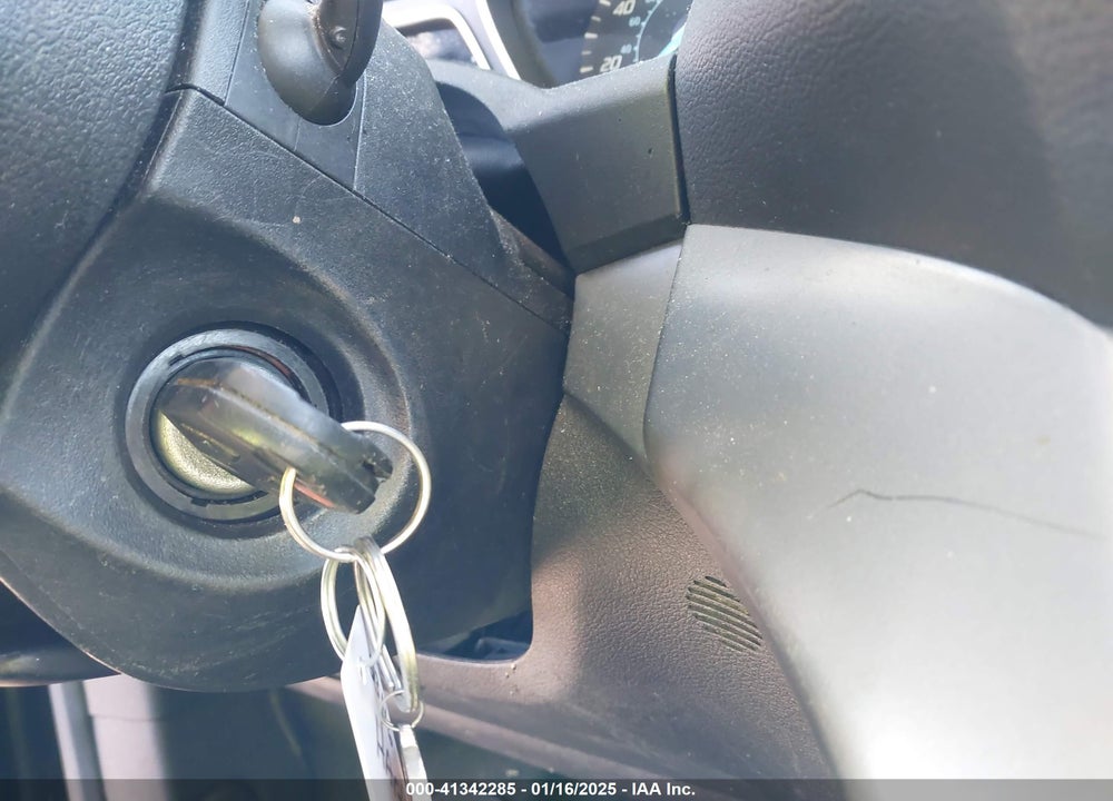 2015 FORD ESCAPE SE VIN: 1FMCU0G78FUA12107