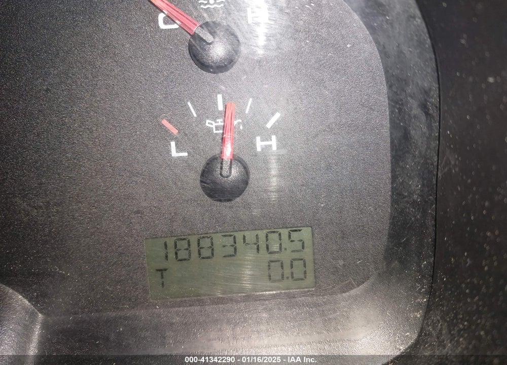 2008 FORD F-150 STX/XL/XLT VIN: 1FTRX14W88FA23574