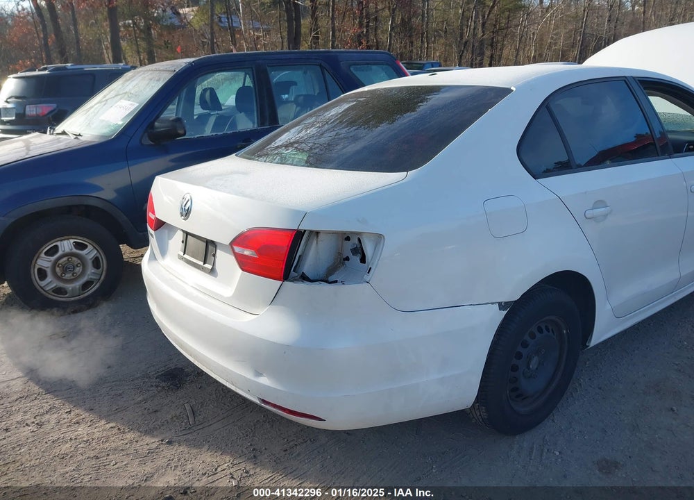 2012 VOLKSWAGEN JETTA 2.0L S VIN: 3VW2K7AJ5CM470042