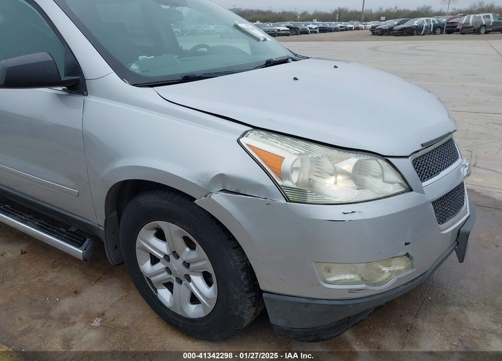 2009 CHEVROLET TRAVERSE VIN: 1GNER13D69S110463