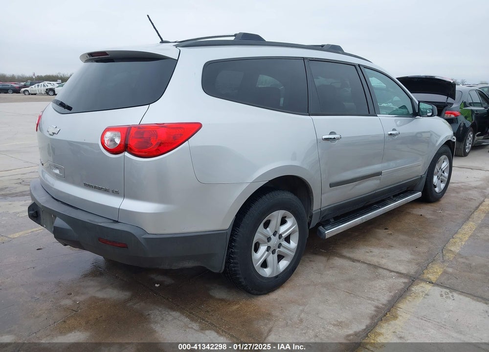 2009 CHEVROLET TRAVERSE VIN: 1GNER13D69S110463