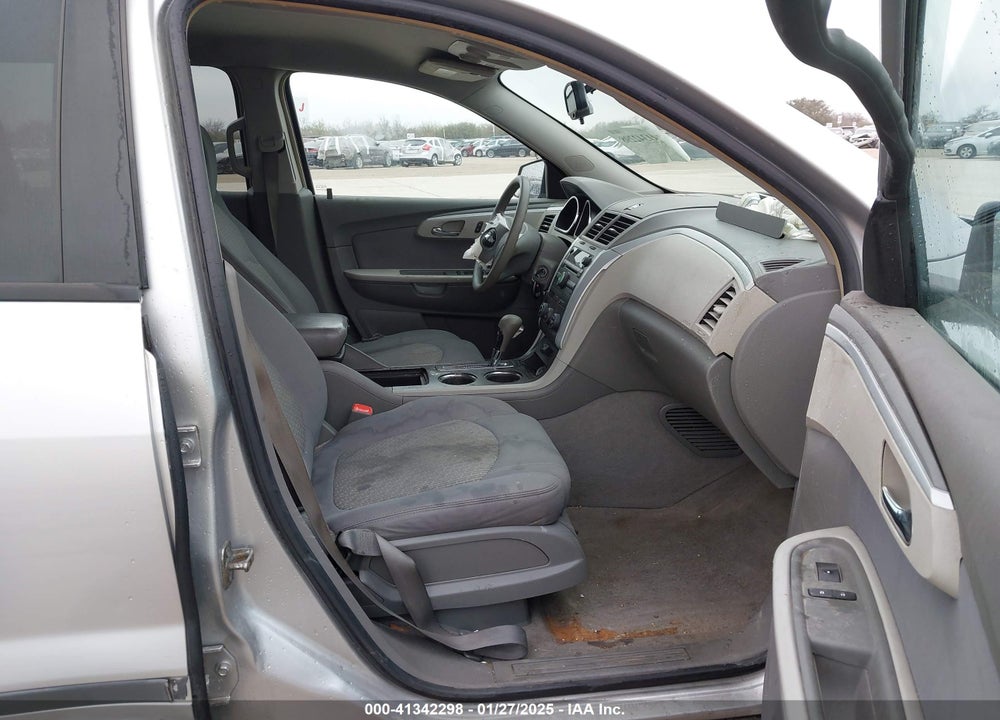 2009 CHEVROLET TRAVERSE VIN: 1GNER13D69S110463
