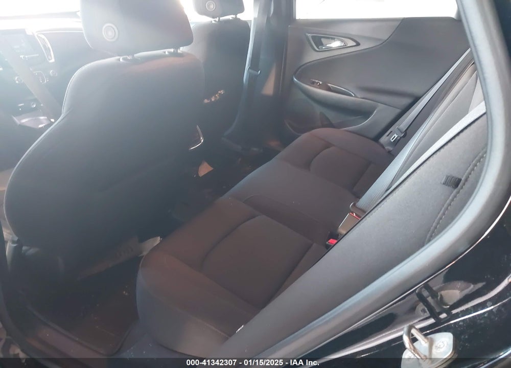 2018 CHEVROLET MALIBU VIN: 1G1ZD5ST0JF195198
