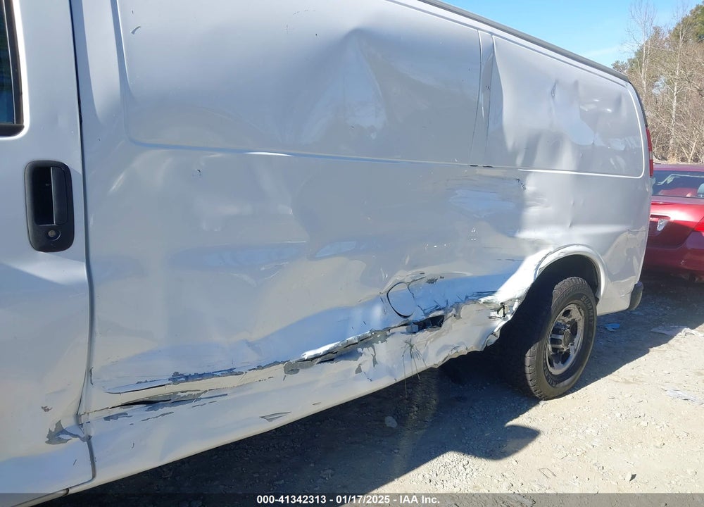 2011 GMC SAVANA 2500 WORK VAN VIN: 1GTW7GCA8B1149997