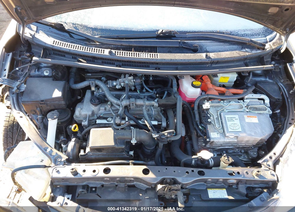 2015 TOYOTA PRIUS C VIN: JTDKDTB33F1111862