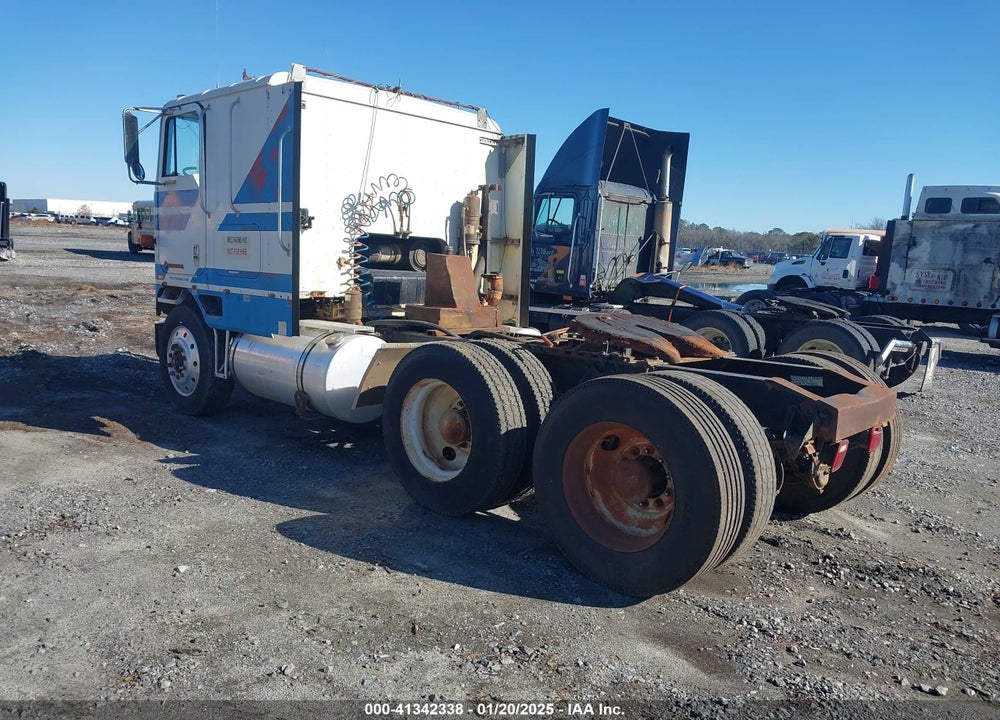 1989 INTERNATIONAL 9600 COF9600 VIN: 1HSRDACR9KH678141
