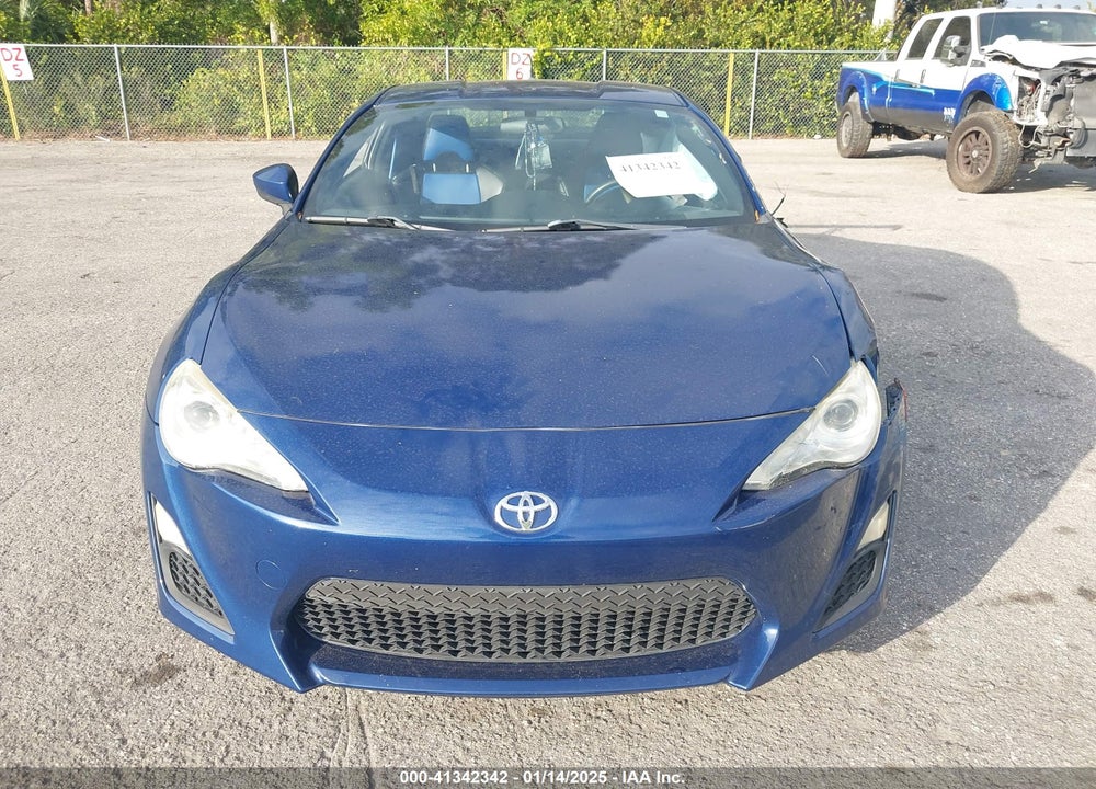 2013 SCION FR-S VIN: JF1ZNAA15D1702570