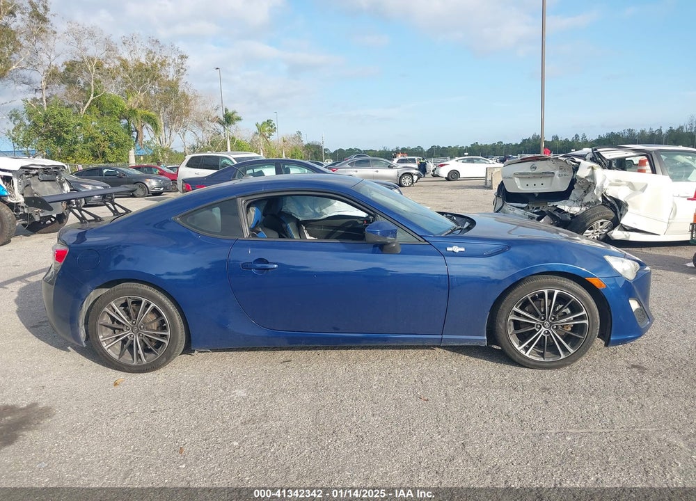 2013 SCION FR-S VIN: JF1ZNAA15D1702570