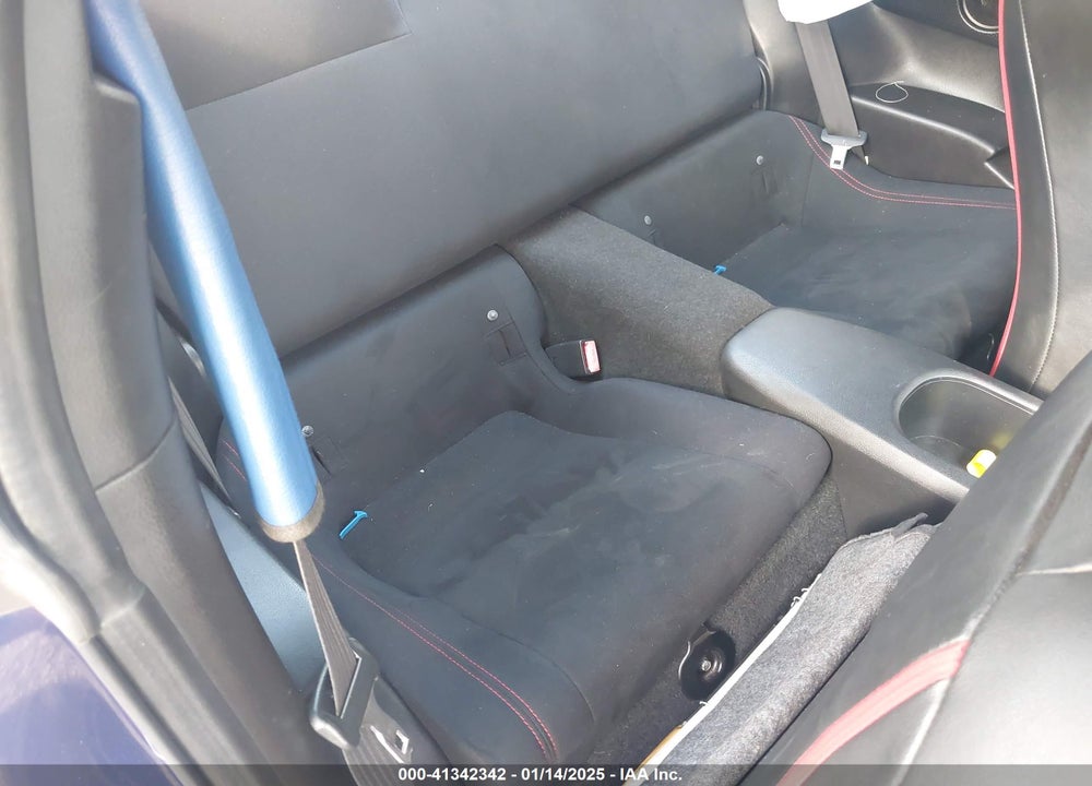 2013 SCION FR-S VIN: JF1ZNAA15D1702570