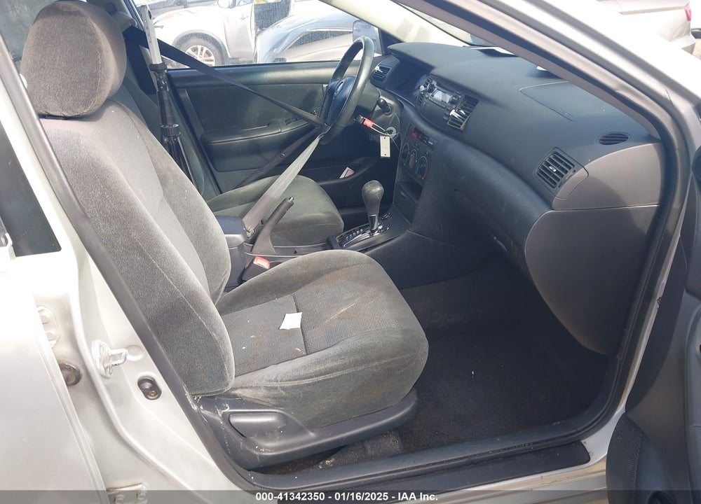 2004 TOYOTA COROLLA VIN: 1NXBR32E74Z217158