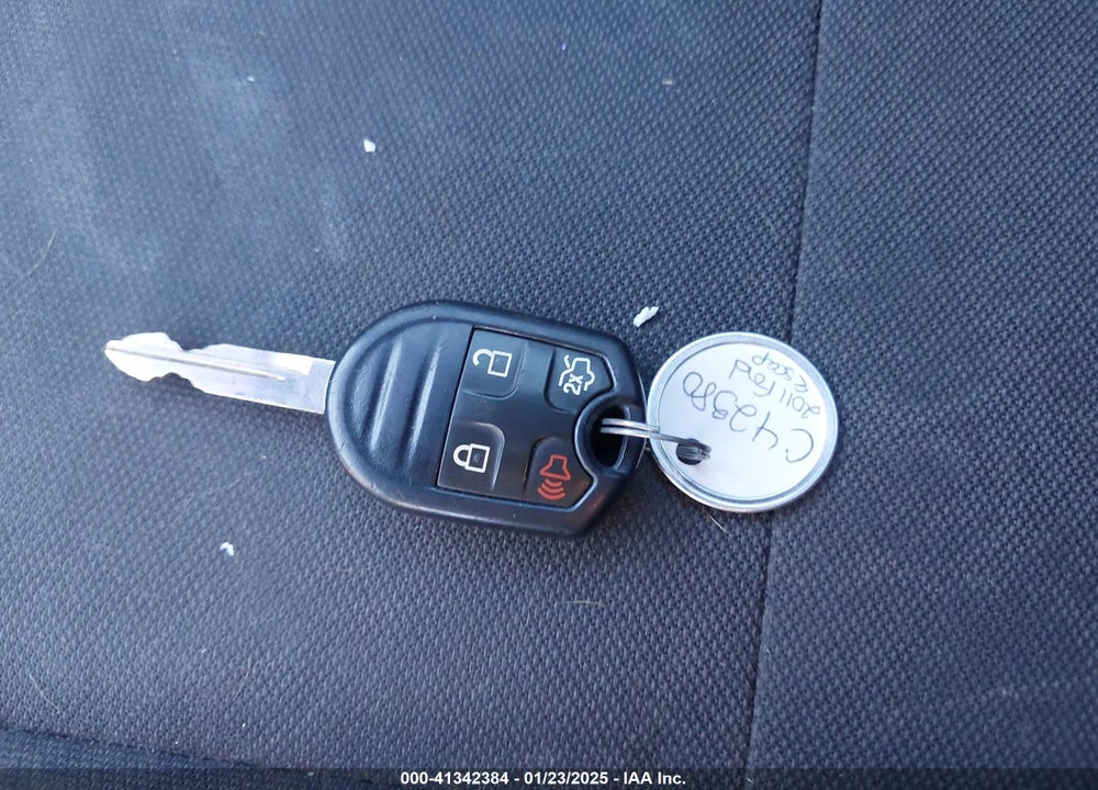 2011 FORD ESCAPE XLT VIN: 1FMCU0DG0BKC42380